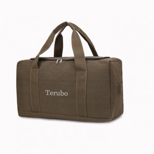 Terubo Carrying large canvas duffel travel bag