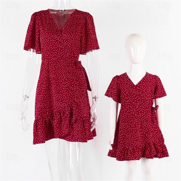 Mommy And Me Dresses Summer New Polka Dot Parent-child Dress Short Sleeved Soft Polyester Dresses Family Matching Outfits