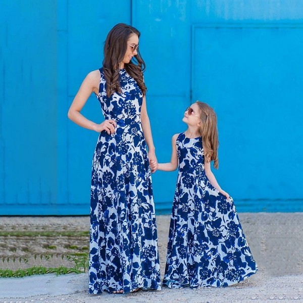 Mommy and Me Dresses Graphic Floral Daily Print Blue Sleeveless Maxi Mommy And Me Outfits Cute Matching Outfits Mommy and Me Dresses Graphic Floral Daily Print Blue Sleeveless Maxi Mommy And Me Outfits Cute Matching Outfits
