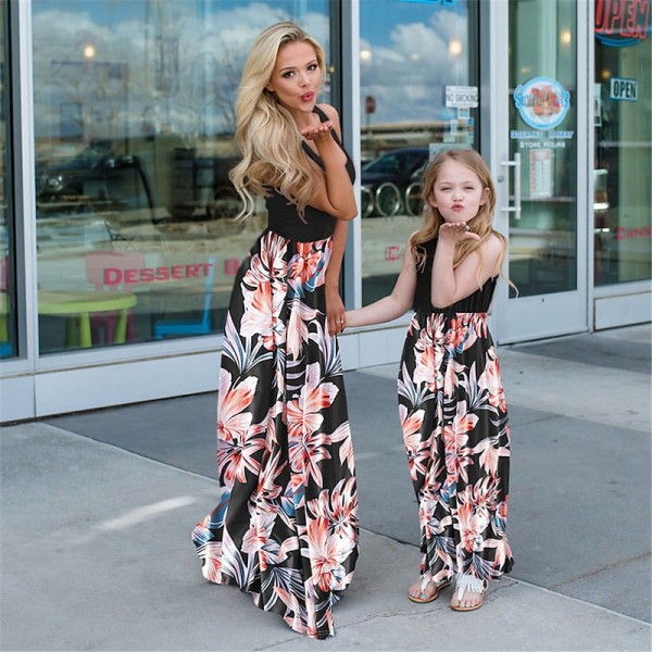 Mommy and Me Family Sets Plant Street Print Black White Pink Sleeveless Maxi Tank Dress Vacation Matching Outfits Mommy and Me Family Sets Plant Street Print Black White Pink Sleeveless Maxi Tank Dress Vacation Matching Outfits