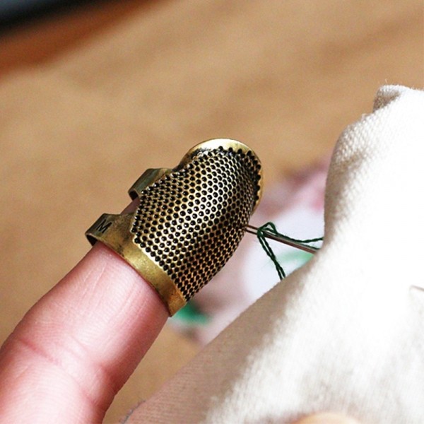 1pc Sewing Thimble, Vintage Thimble, Protect Your Fingers, Sewing Supplies 1pc Sewing Thimble, Vintage Thimble, Protect Your Fingers, Sewing Supplies