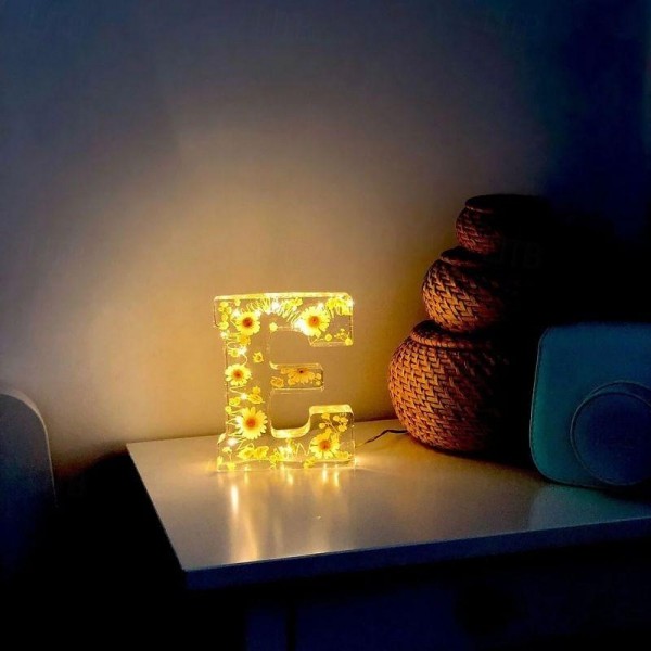 Floral Resin Night Light Letters Gift Illuminate Your Space Enchanting Glow of Floral Resin Night Light for Mother, Grandma, Sisters Birthday Floral Resin Night Light Letters Gift Illuminate Your Space Enchanting Glow of Floral Resin Night Light for Mother, Grandma, Sisters Birthday