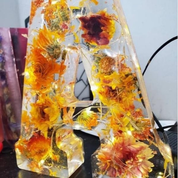 Floral Resin Night Light Letters Gift Illuminate Your Space Enchanting Glow of Floral Resin Night Light for Mother, Grandma, Sisters Birthday Floral Resin Night Light Letters Gift Illuminate Your Space Enchanting Glow of Floral Resin Night Light for Mother, Grandma, Sisters Birthday