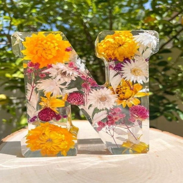 Floral Resin Night Light Letters Gift Illuminate Your Space Enchanting Glow of Floral Resin Night Light for Mother, Grandma, Sisters Birthday Floral Resin Night Light Letters Gift Illuminate Your Space Enchanting Glow of Floral Resin Night Light for Mother, Grandma, Sisters Birthday