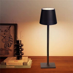 Modern Led Table lamp USB Rechargeable Home Night Lamp Touch Dimmer Lighting For Bar Restaurant Ambiance Wireless Table Lamps Study Office Light