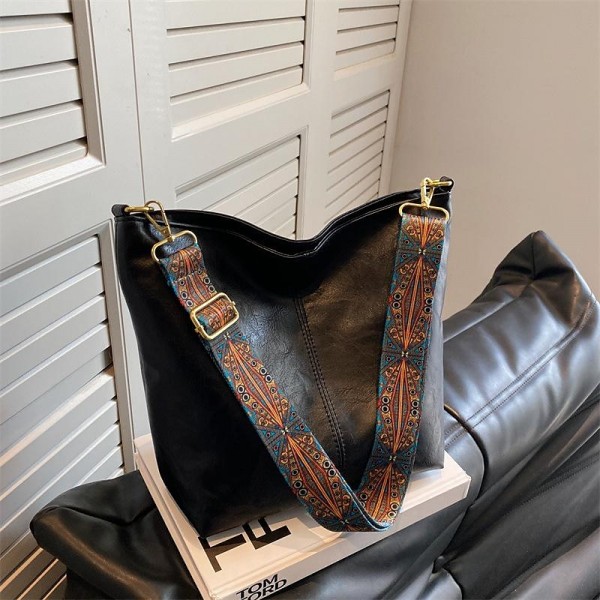 Men's Women's Crossbody Bag Bucket Bag PU Leather Shopping Daily Adjustable Large Capacity Durable Solid Color Dark Brown Black White Men's Women's Crossbody Bag Bucket Bag PU Leather Shopping Daily Adjustable Large Capacity Durable Solid Color Dark Brown Black White