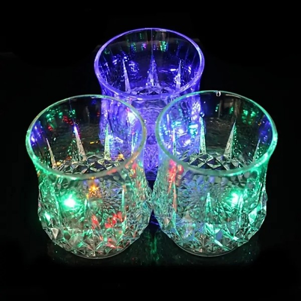 2/5/10pcs Light Up Cups Glow In The Dark Party Supplies Colorful LED Glowing Beer Cup For Party Birthday Christmas Disco 2/5/10pcs Light Up Cups Glow In The Dark Party Supplies Colorful LED Glowing Beer Cup For Party Birthday Christmas Disco